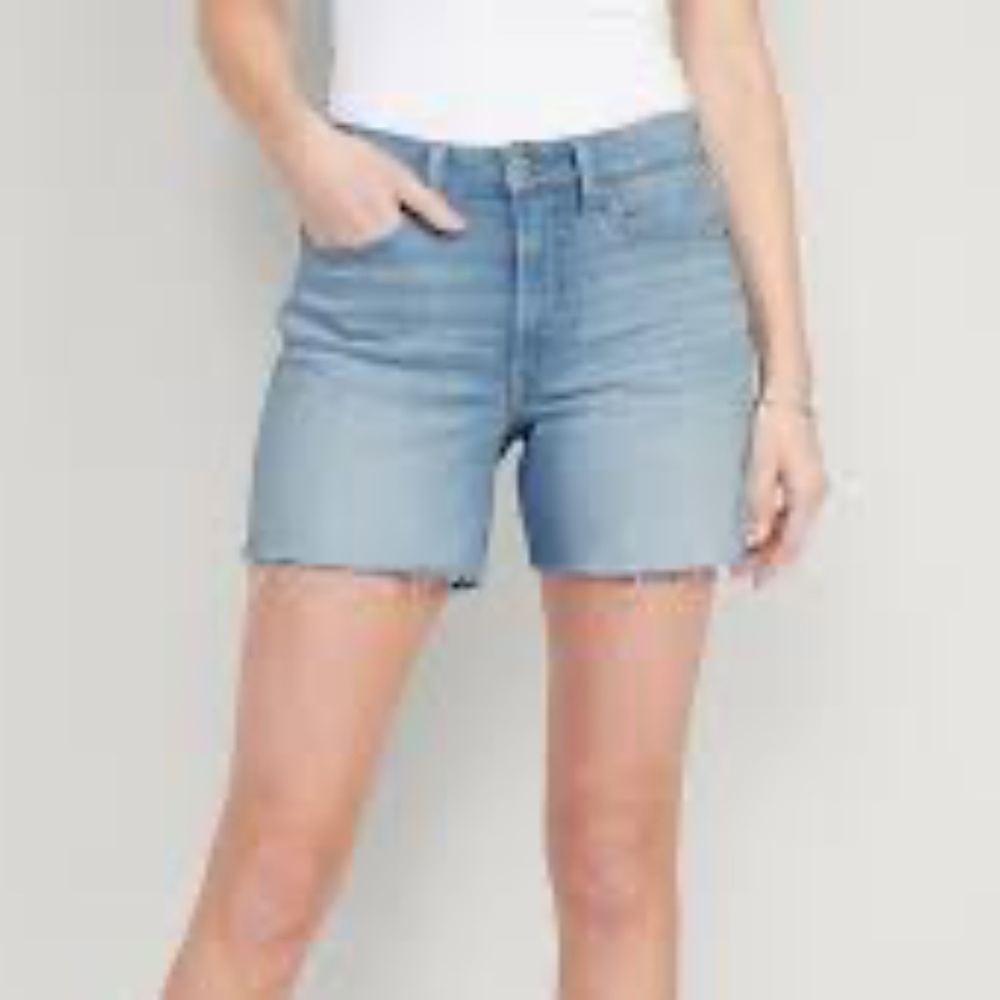 Old Navy Jean Short Cut Offs Size 8 EUC!